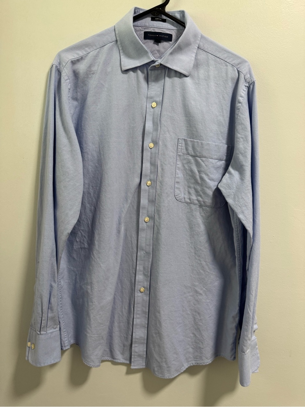 Tommy Hilfiger Men's Light Blue Dress Shirt - Classic Button-Down